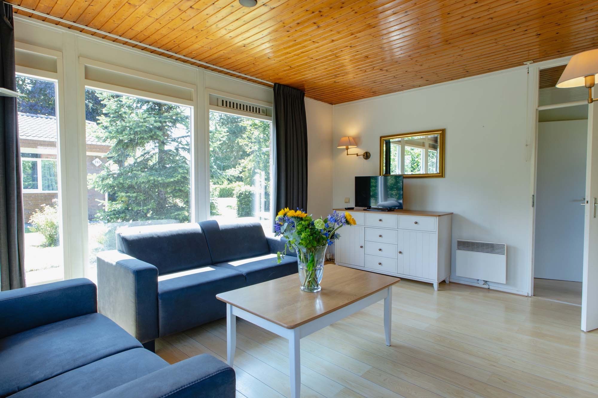 Bungalow nl3 9